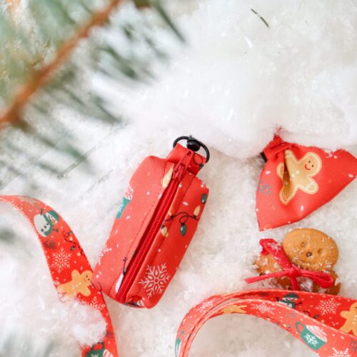 Etui na kupoworki Red Ginger dla psów – widok ogólny