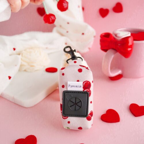 Etui na kupoworki Cherry Bloom – stylowe akcesorium dla psów