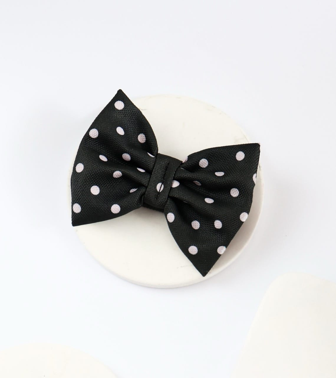 elegancka-kokarda-do-obrozy-szelek-dla-psa.jpeg elegancka-kokarda-do-obrozy-szelek-dla-psa.jpeg